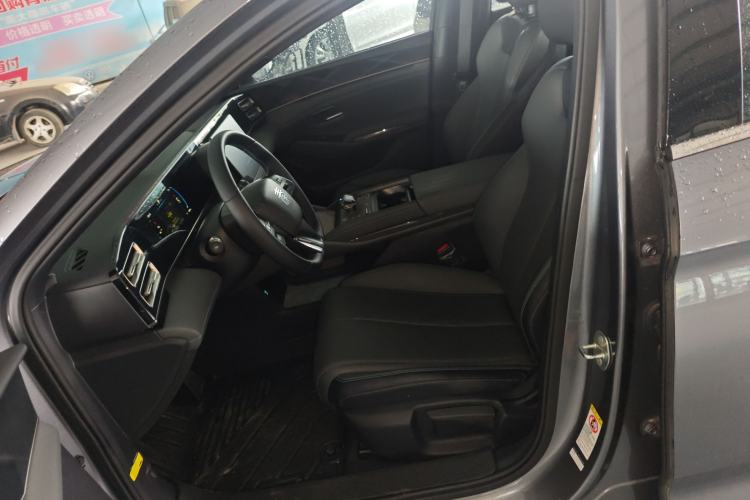 Used BYD Qin L 2024 DM-i 80KM Leading Model