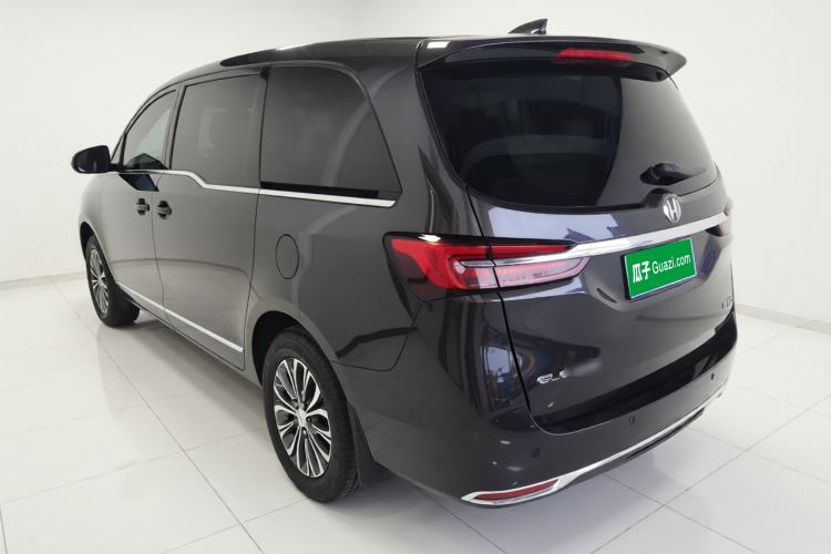 Used Buick GL8 2022 Land Business Class 652T Luxury Model
