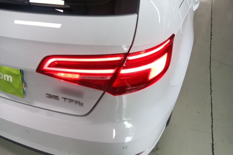 Used Audi A3 2017 Sportback 35 TFSI Fashion Model
