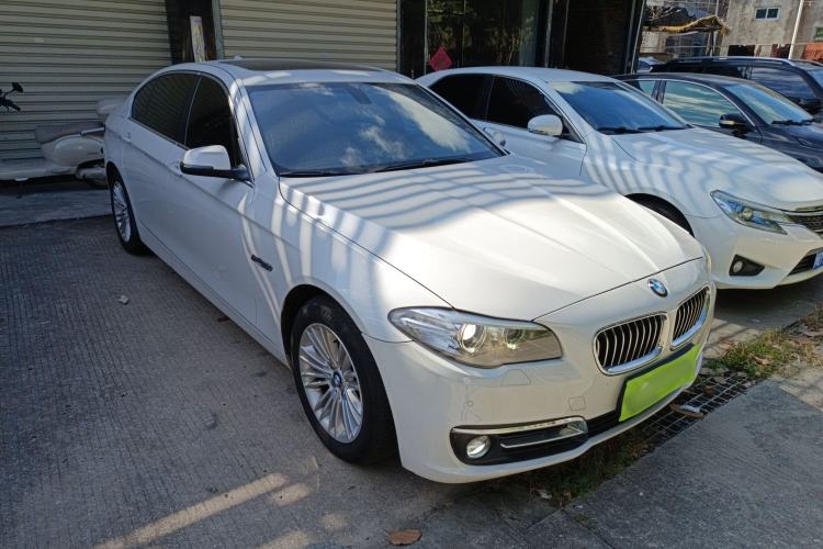Used BMW 5 Series 2014 525Li Leading Model