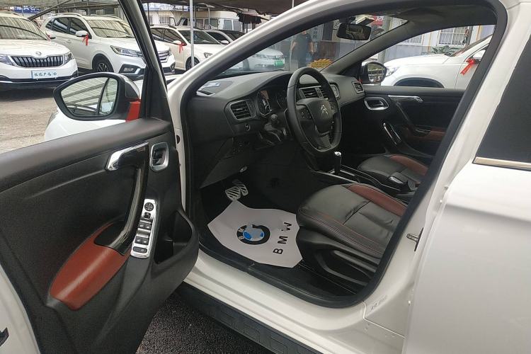 Used Citroen C3-XR 2015 1.6THP Automatic Flagship Model
