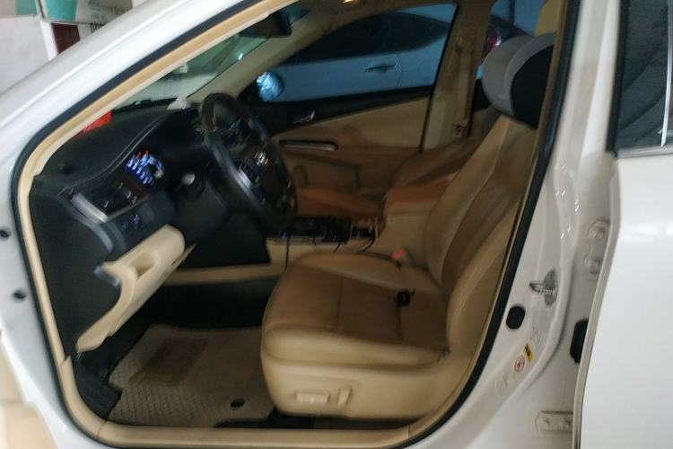 Used Toyota Camry 2016 2.0G 10th Anniversary Leading Edition