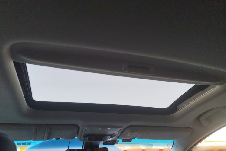 Used Honda Elysion 2022 2.0L eHEV Luxury First Edition
