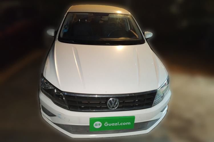 Used Volkswagen Jetta 2017 1.5L Manual Fashion Edition
