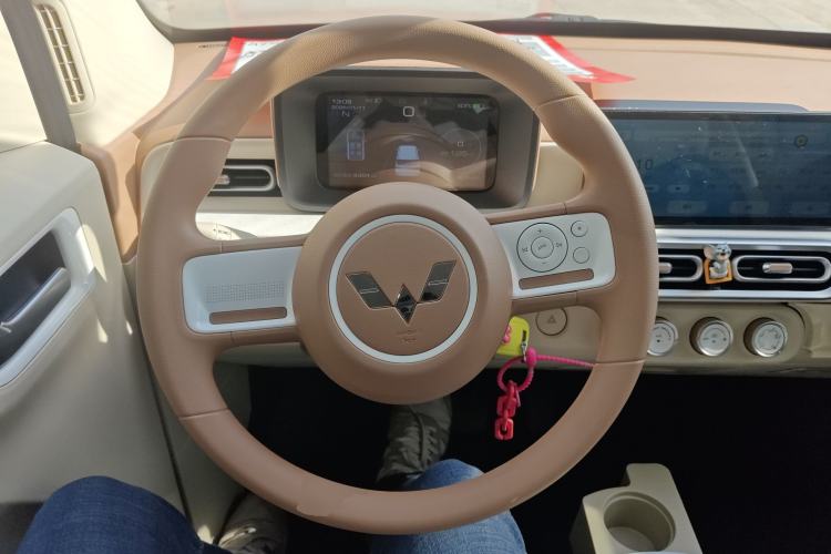 Used Wuling Hongguang MINIEV 2024 3rd Generation 215km Youth Edition
