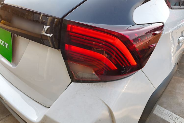 Used Toyota YARiS L 2022 X-Trail 1.5L CVT Leading PLUS Edition