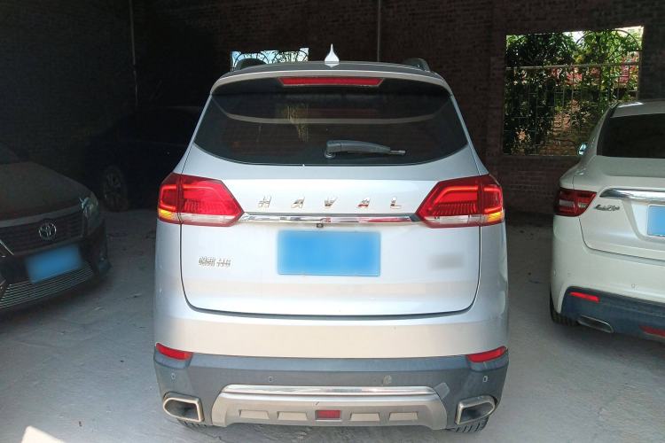 Used Haval H6 2017 Blue Label 1.5T Automatic Two-Wheel Drive ZhiShang Model
