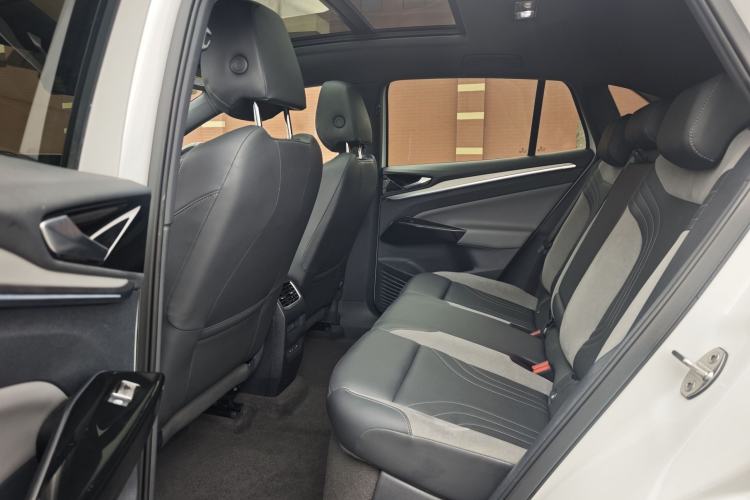 Used Volkswagen ID.4 CROZZ 2022 Long-Range Lite PRO Edition
