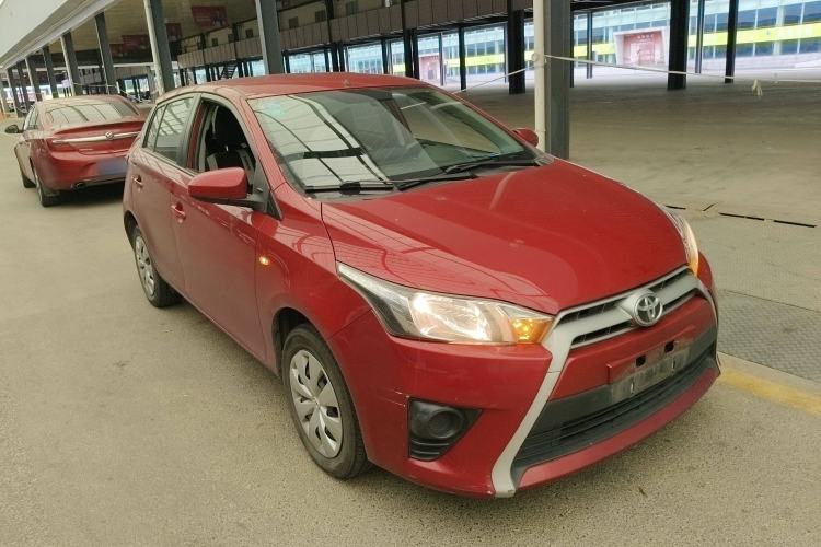 Used Toyota YARiS L 2015 1.5E Automatic Charm Edition
