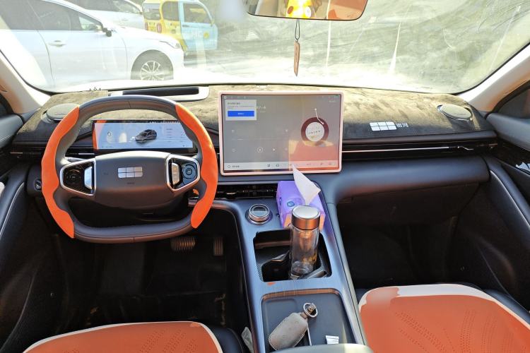 Used  E5 2024 530km Starship Edition
