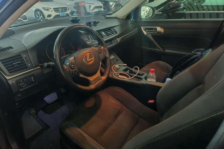 Used Lexus CT 2014 CT200h Elite Edition Monochrome