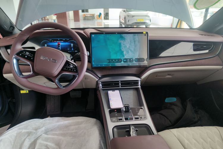 Used BYD Seal 2023 DM-i 1.5T 121km Flagship Model