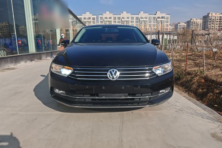 Used Volkswagen Magotan 2018 330TSI DSG Advanced Model
