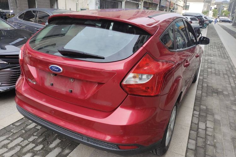 Used Ford Focus 2012 Hatchback 1.6L Automatic Fashion Edition
