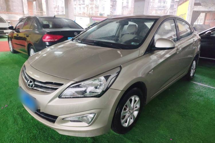 Used Hyundai Verna 2014 1.4L Manual Smart GLS Trim