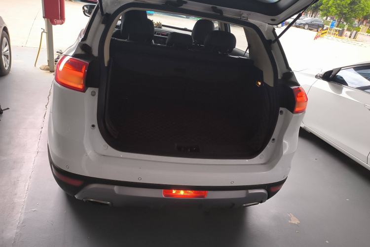 Used Geely Auto Emgrand X7 Sport 2016 1.8TD Automatic Smart Connectivity Version
