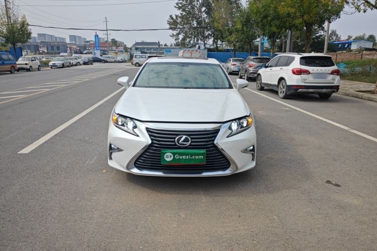 Used Lexus ES 2015 200 Elite Edition
