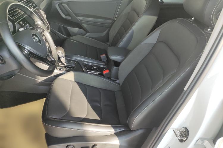 Used Volkswagen Tiguan L 2019 330TSI Automatic Two-Wheel Drive Smart Luxury Version China VI Standard