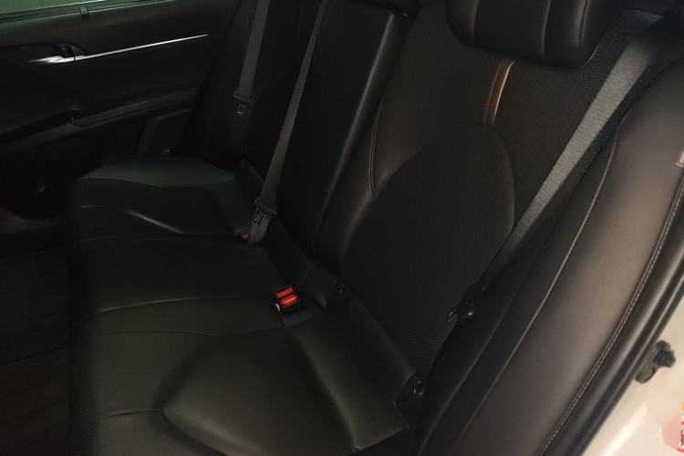 Used Toyota Camry 2018 Dual-Engine 2.5HQ Flagship Edition
