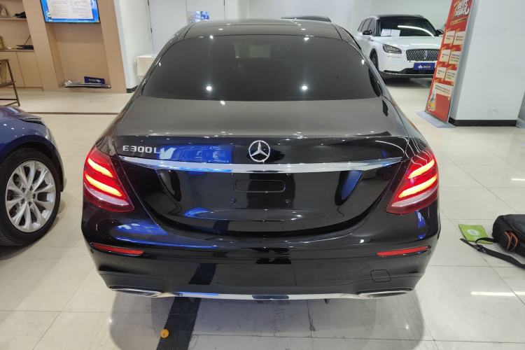 Used Mercedes-Benz E-Class 2019 Restyled E 300 L Sporty and Stylish Edition
