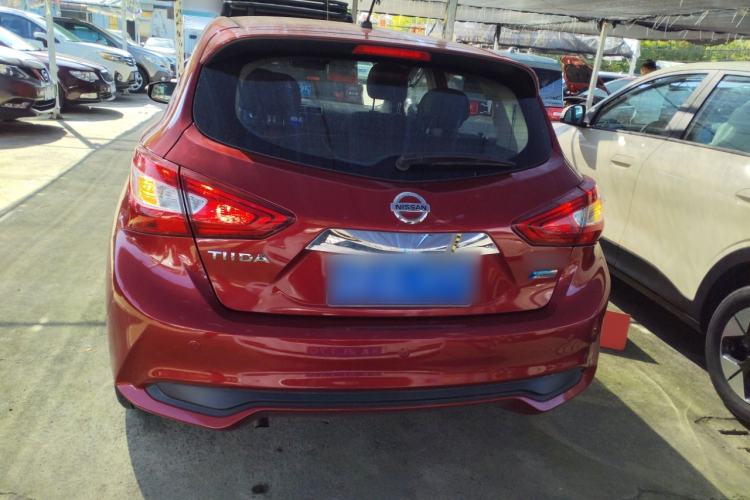 Used Nissan Tiida 2020 1.6L CVT Cool Edition
