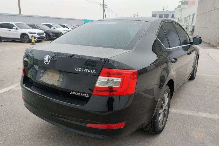 Used Skoda Octavia 2017 1.6L Automatic Chuanxing Edition
