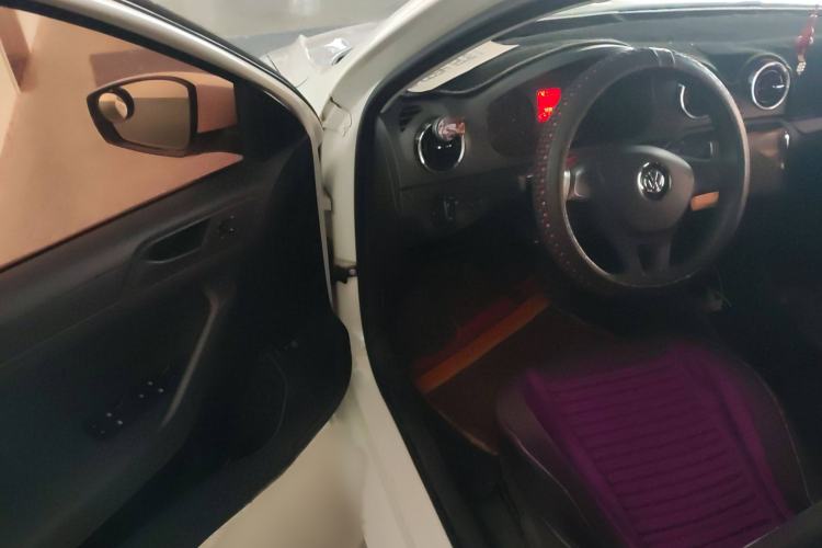 Used Volkswagen Jetta 2017 1.4L Manual Fashion Edition
