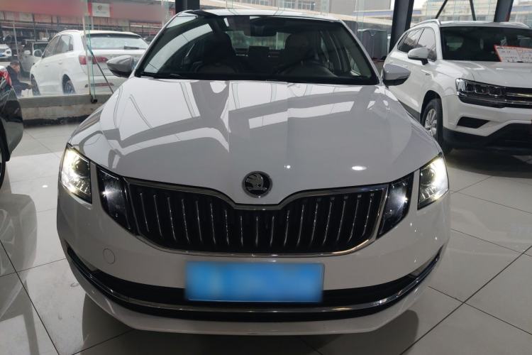 Used Skoda Octavia 2019 TSI230 DSG Luxury Edition
