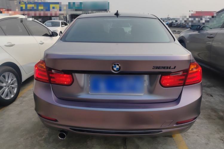 Used BMW 3 Series 2014 320Li Luxury Design Package
