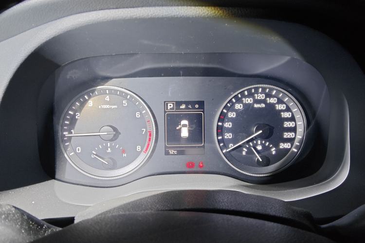 Used Hyundai Tucson 2015 1.6T Dual-Clutch Two-Wheel-Drive Smart Model
