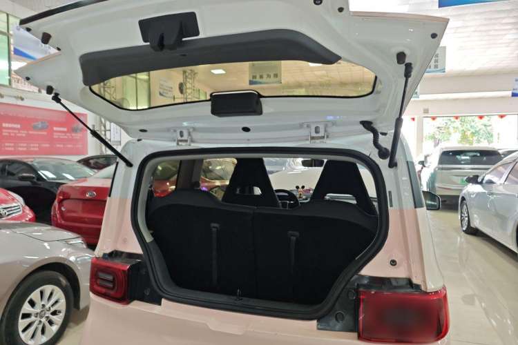 Used Wuling Hongguang MINIEV 2021 Macaron Fashion Model Lithium Iron Phosphate