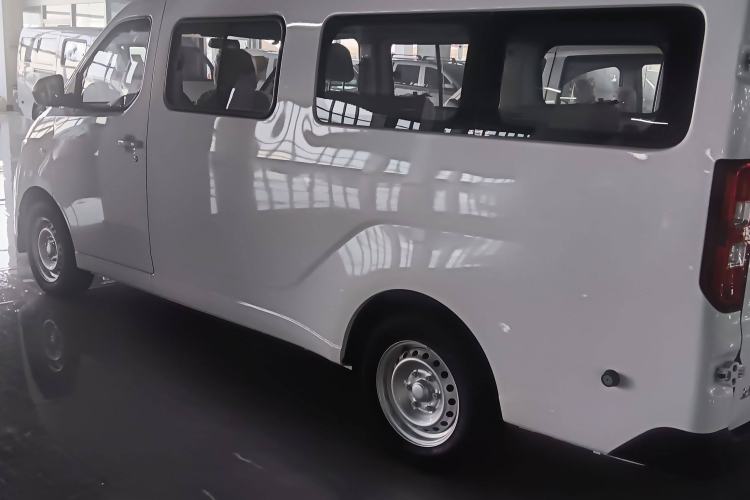 Used Wuling Yangguang 
