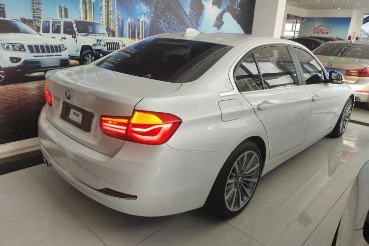 Used BMW 3 Series 2019 320Li Fashion Model
