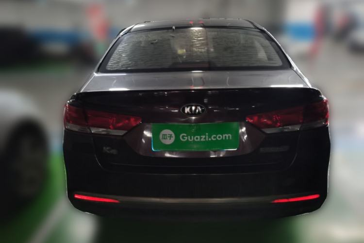 Used Kia K4 2014 1.8L Manual GL
