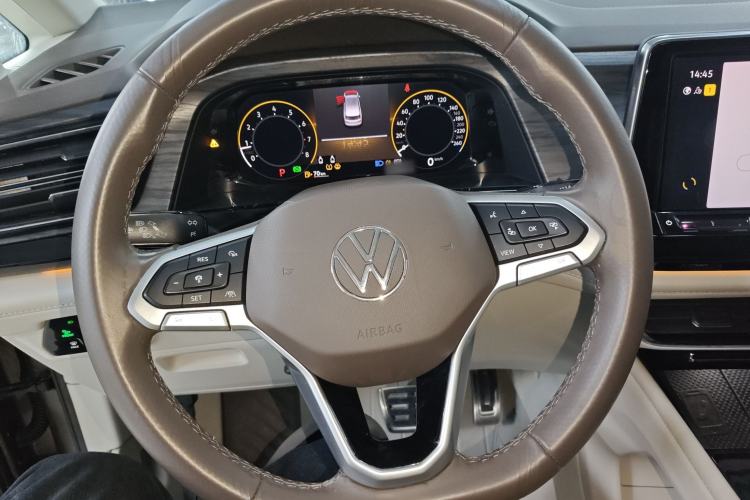 Used Volkswagen Viloran 2022 380TSI Prestige Edition
