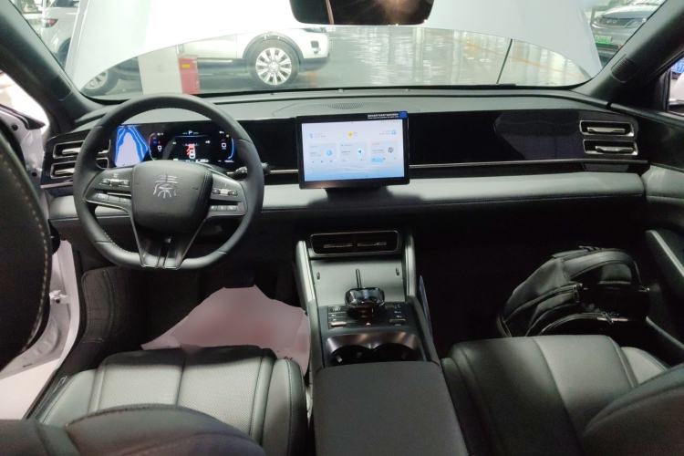 Used BYD Qin L 2024 DM-i 80KM Leading Model