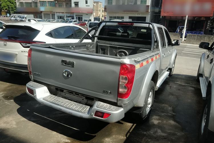 Used Great Wall Wingle 5 2017 2.0T European-Style Diesel Two-Wheel-Drive Elite Version with Large Double Cab – GW4D20B