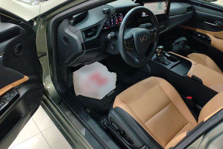 Used Lexus ES 2022 200 Excellence Edition