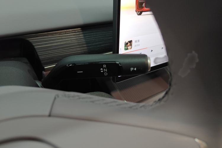 Used ONVO L60 2024 60 kWh Rear-Drive Version