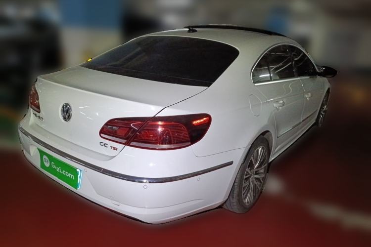 Used Volkswagen FAW-Volkswagen CC 2015 2.0 TSI Ultimate Model