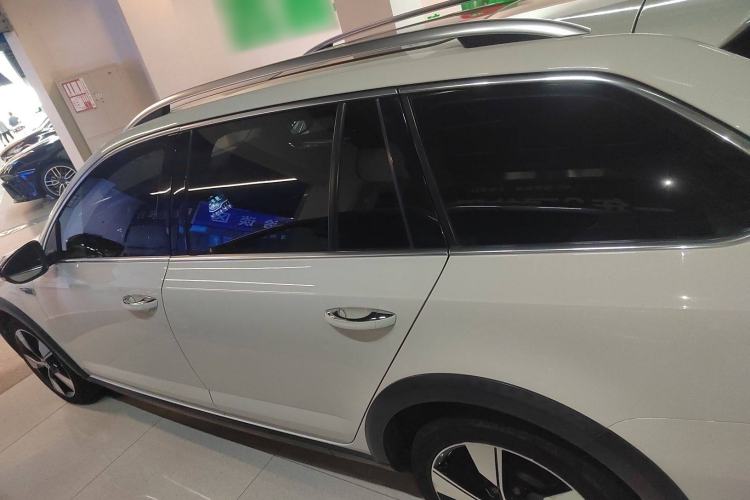 Used Skoda Octavia 2018 Station Wagon TSI280 DSG Flagship Edition
