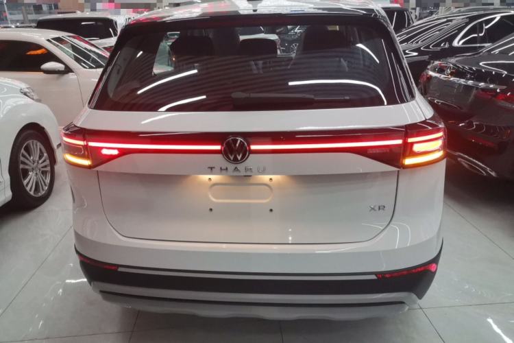 Used Volkswagen Tharu 
