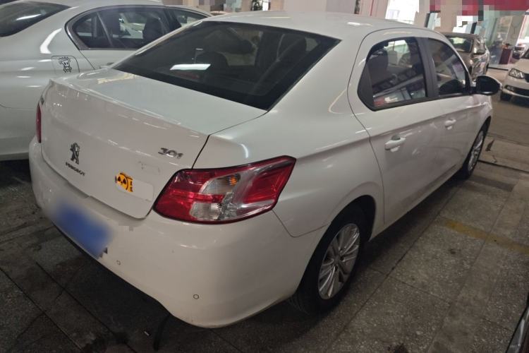 Used Peugeot 301 2014 1.6L Manual Luxury Edition