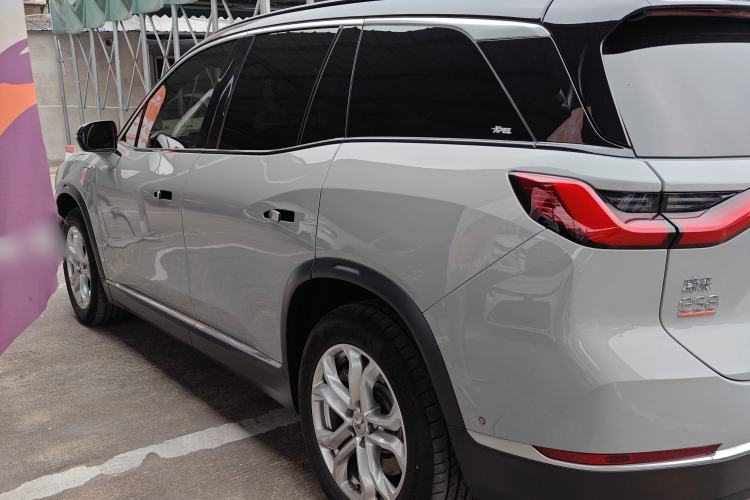 Used Nio ES8 2020 415 km Range 6-Seater Version
