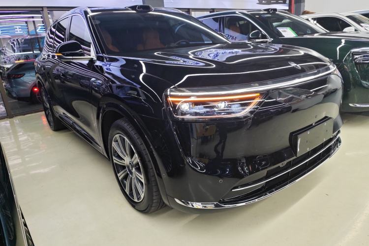 Used Hima AITO M8 2025 Extended-Range Max+ Version 53.4 kWh 6-Seater Edition