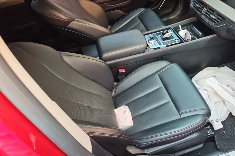 Used BYD Tang New Energy 2018 DM 2.0T All-Wheel Drive Smart Connectivity Enjoyment Model 5 Seats China V Emission Standard
