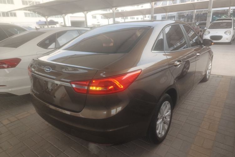 Used Ford Escort 2015 1.5L Automatic Fashion Model