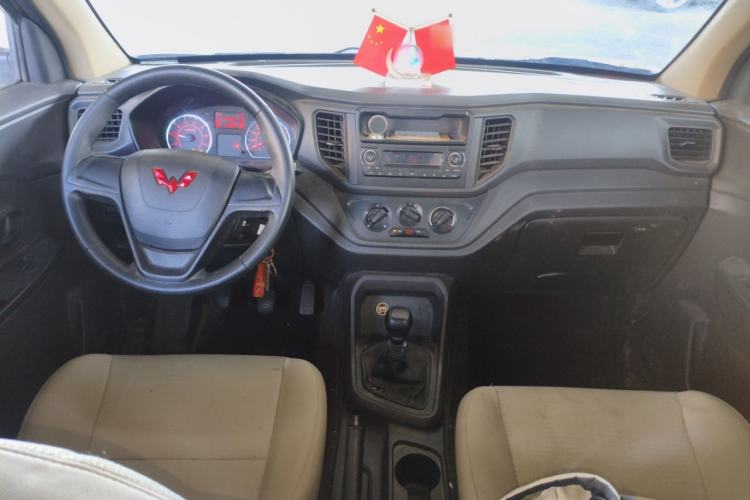 Used Wuling Hongguang V 2021 1.5L Jingqu Version LAR