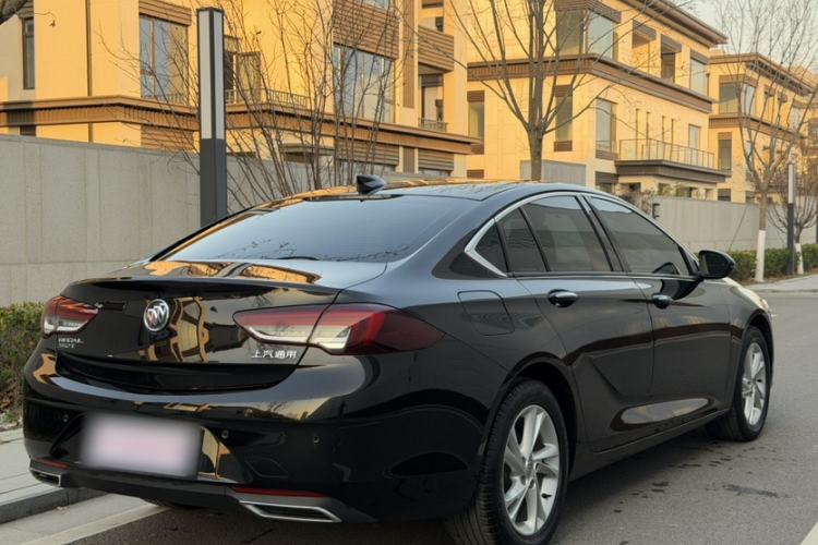 Used Buick Regal 2020 552T Luxury Version
