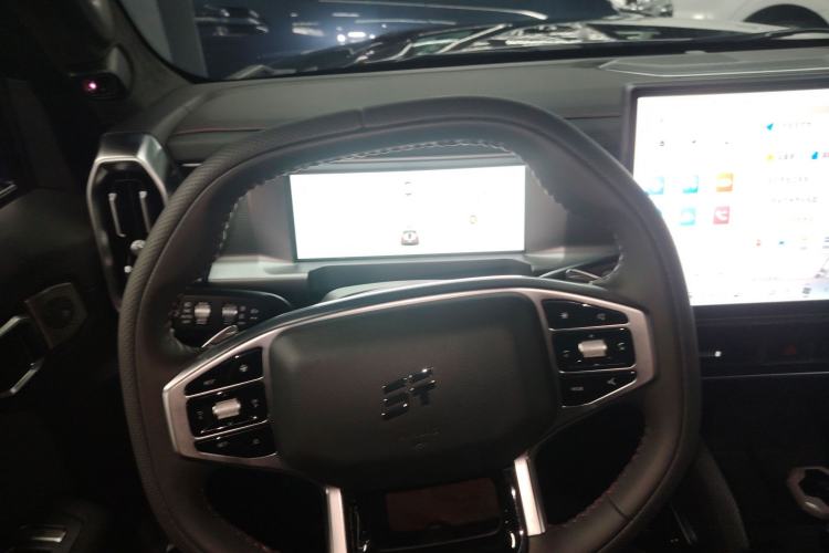 Used JETOUR Traveler 2023 2.0T All-Wheel Drive CrossPRO+